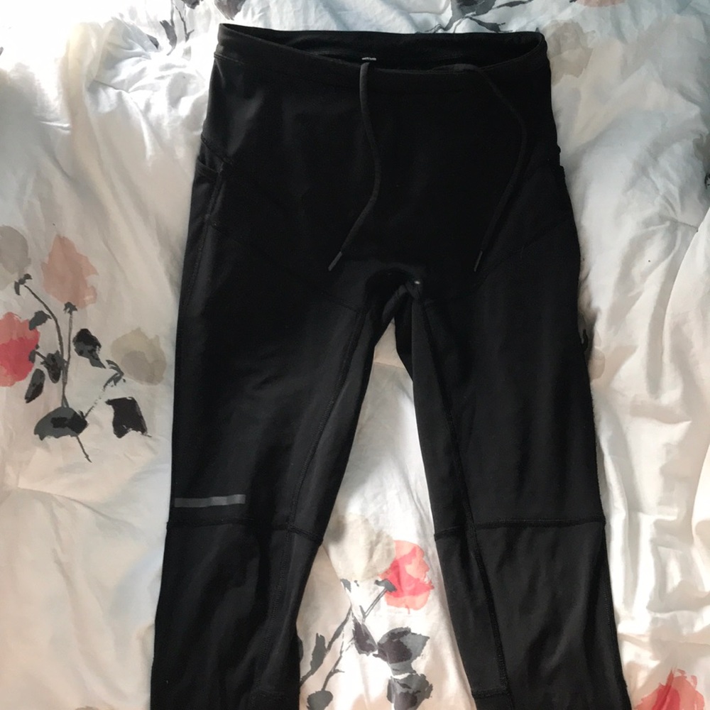 Lululemon Thermal Drawstring Leggings with pockets